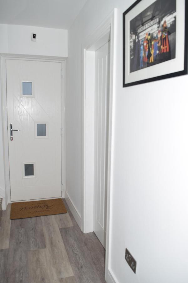 Airport Padzzz Apartment Wythenshawe Exterior photo