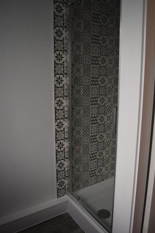 Airport Padzzz Apartment Wythenshawe Exterior photo